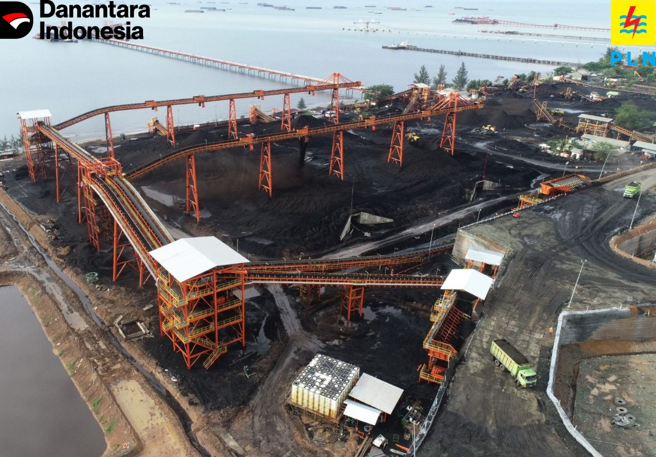 Dorong Green Mining, PLN Salurkan 23.040 Unit REC PT Borneo Indobara